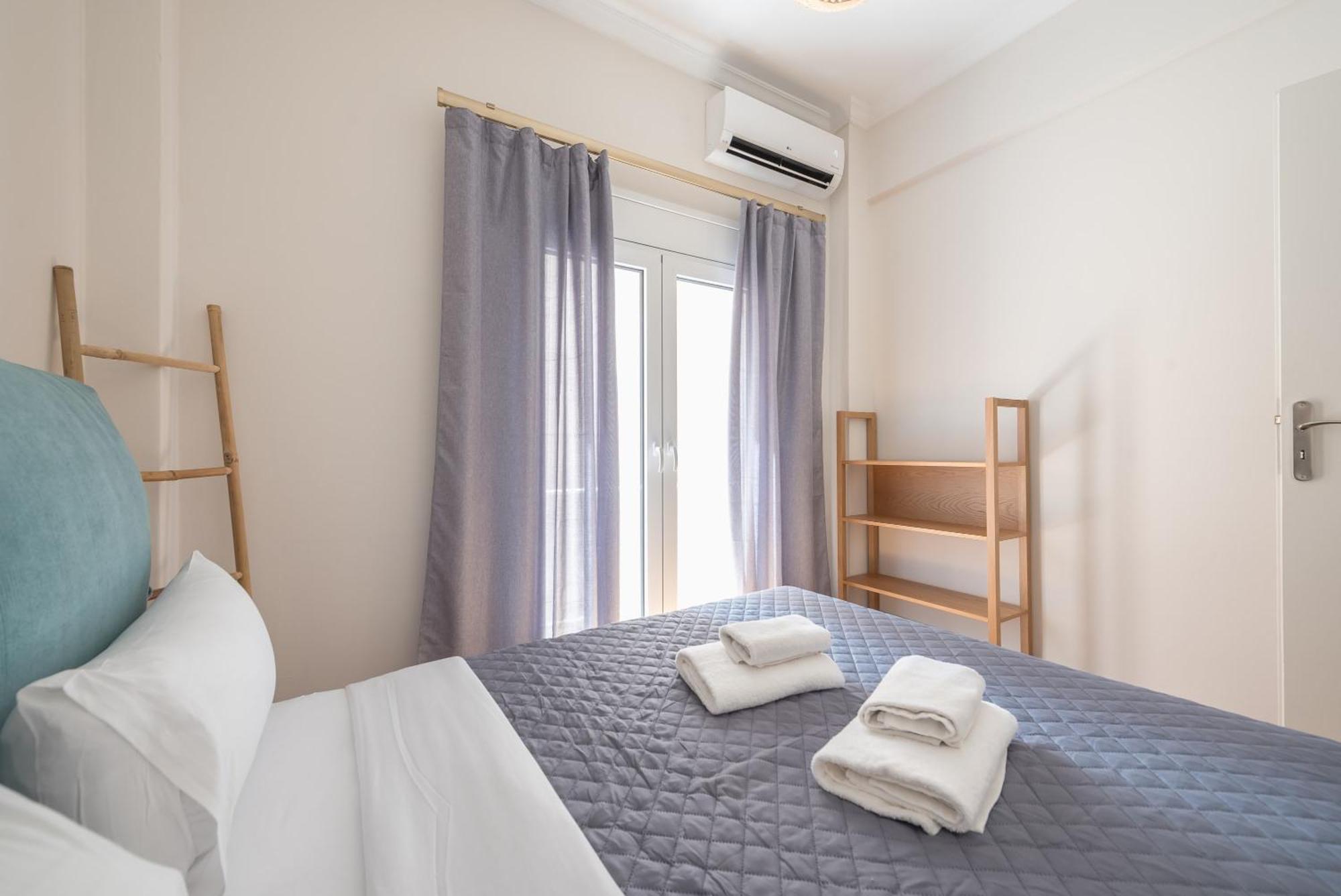 Stylish 2 Bd Urban Retreat Near Panormou Metro Apartment เอเธนส์ ภายนอก รูปภาพ