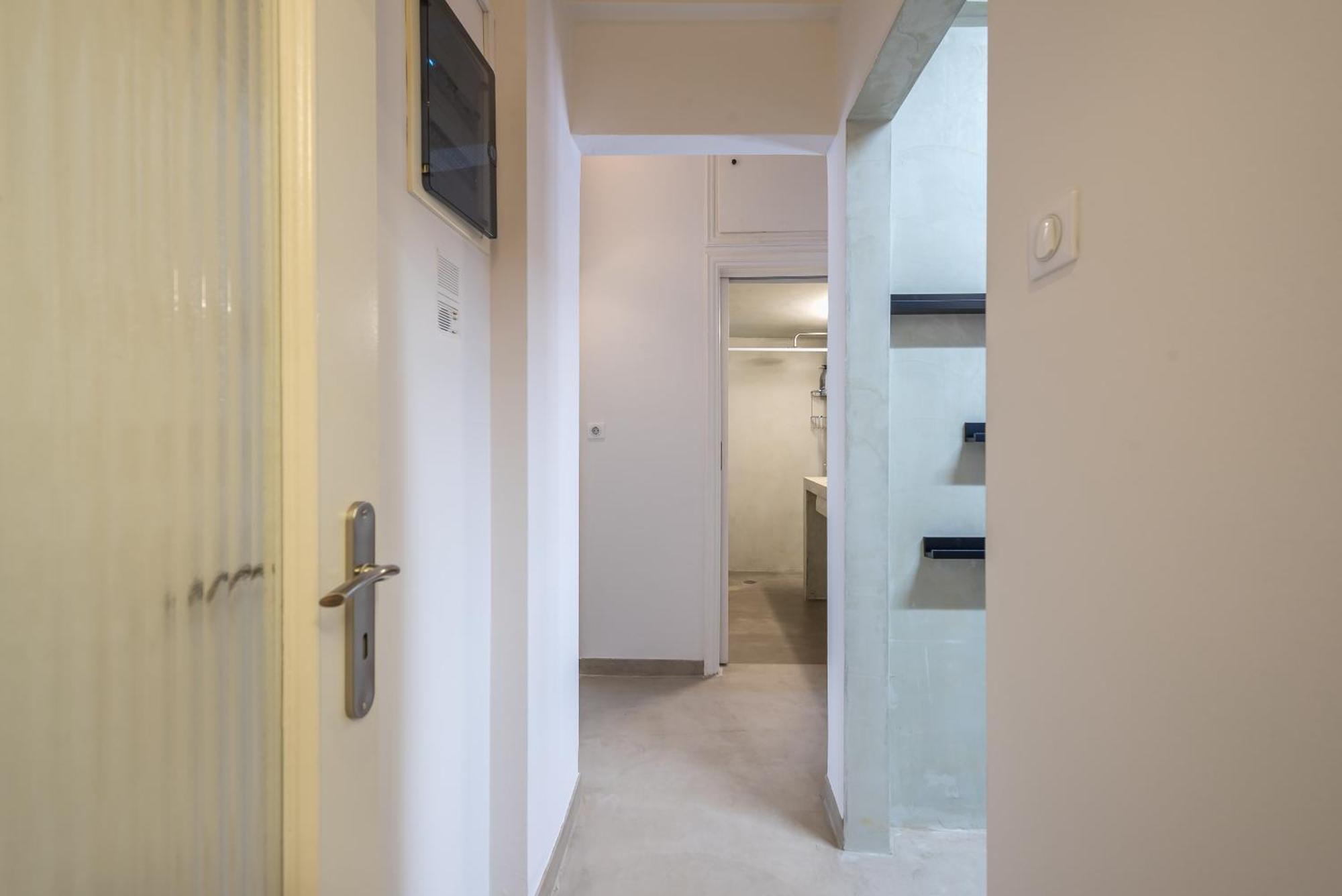 Stylish 2 Bd Urban Retreat Near Panormou Metro Apartment เอเธนส์ ภายนอก รูปภาพ